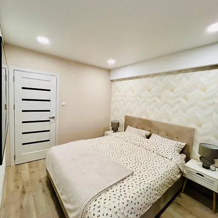 Apartment Atlas Aiastay *